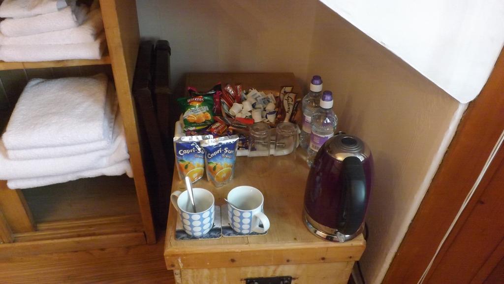 ホテル Westview パース 部屋 写真
